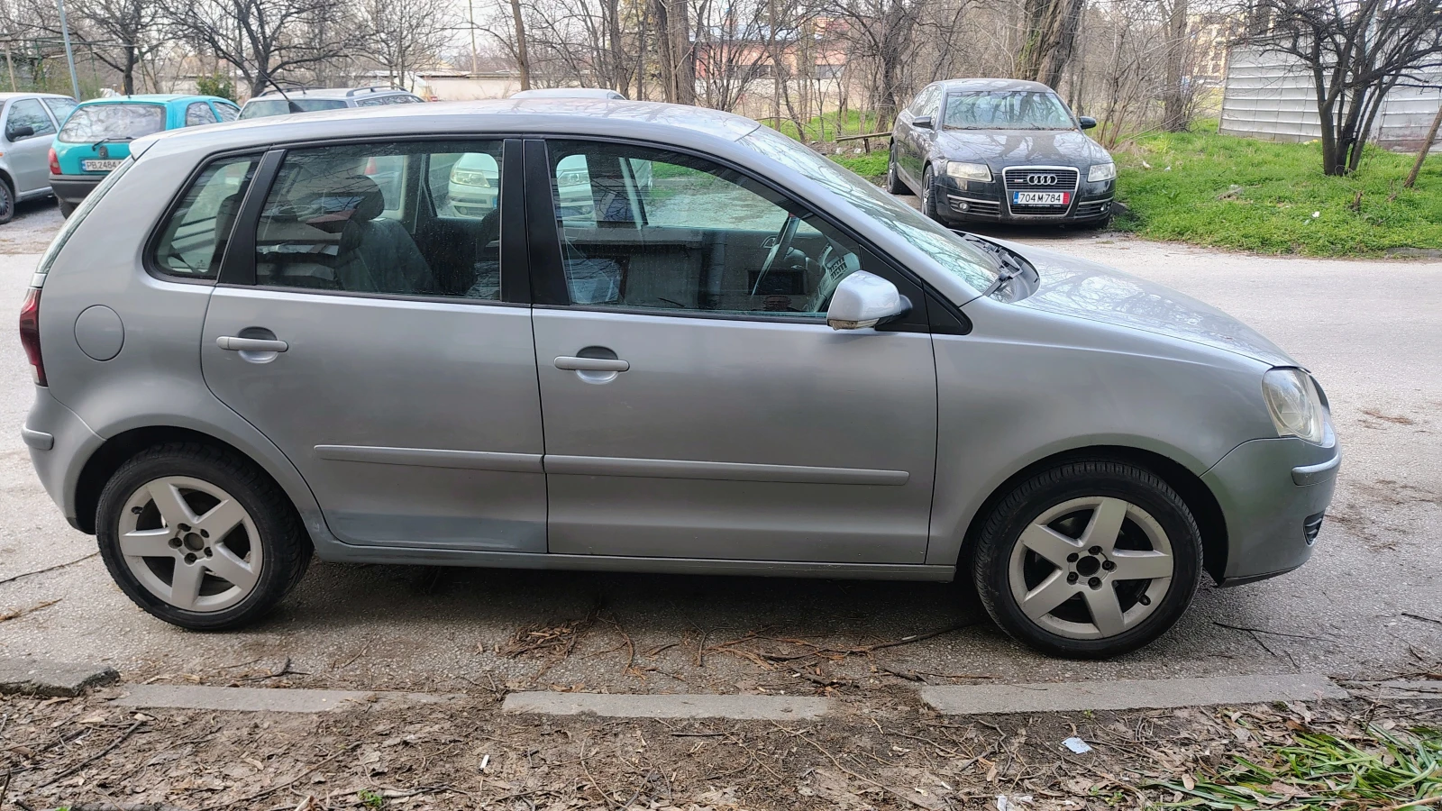 VW Polo 1.4 TDI 75, снимка 9 - Автомобили и джипове - 53891150
