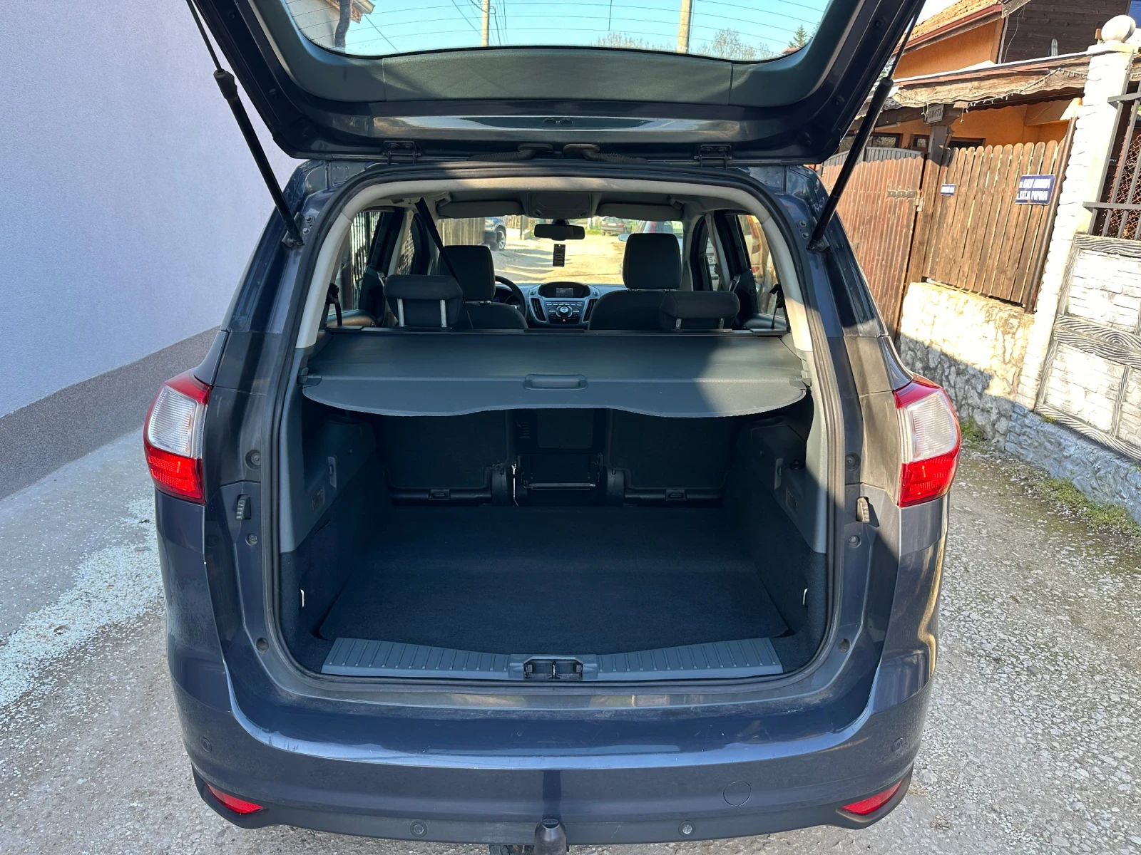 Ford Grand C-Max 1.6-116к.с, снимка 15 - Автомобили и джипове - 54211125