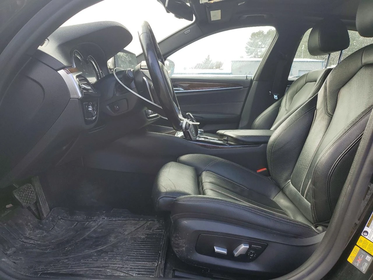 BMW 530 530e xDrive iPerformance Plug-In Hybrid | Mobile.bg � ����������� 7