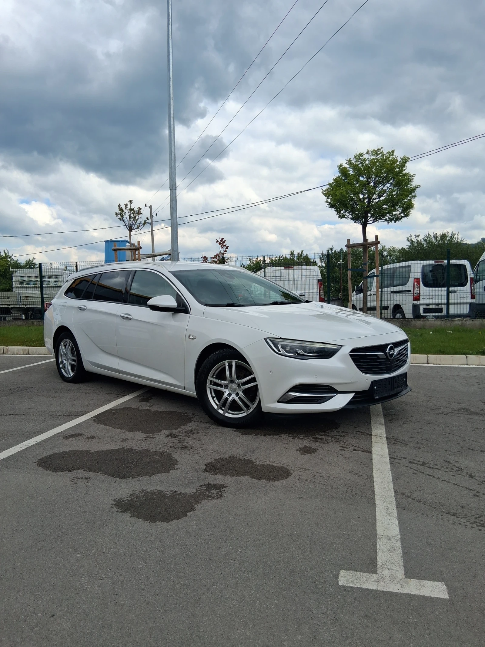 Opel Insignia Sports Tourer 2.0 170кс