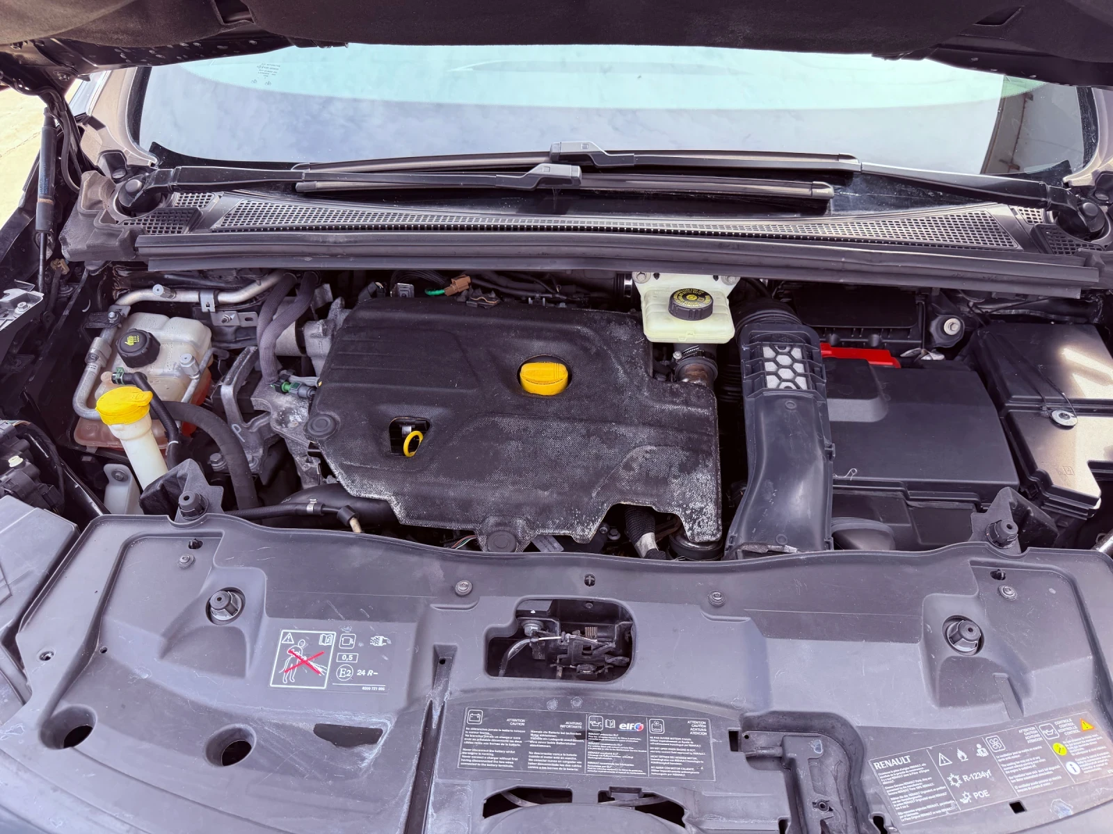 Renault Espace 1.6dci 160k.c 4Control -INTIALE, снимка 17 - Автомобили и джипове - 54460967