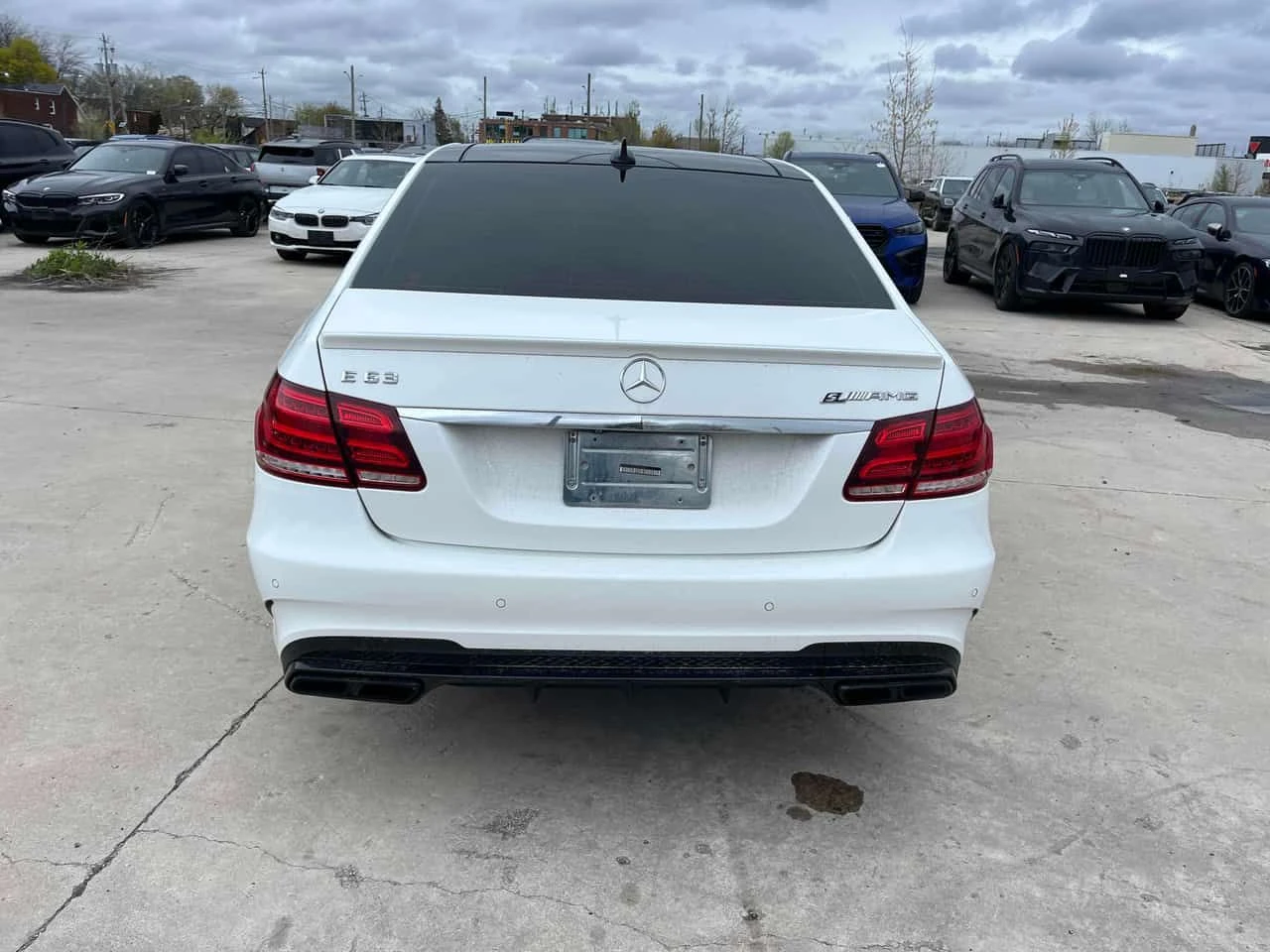 Mercedes-Benz E 63 AMG S Model/КЛИП/ПАНО/ПОДГРЕВ/CARFAX/ФИНАНСИРАНЕ, снимка 5 - Автомобили и джипове - 54577717