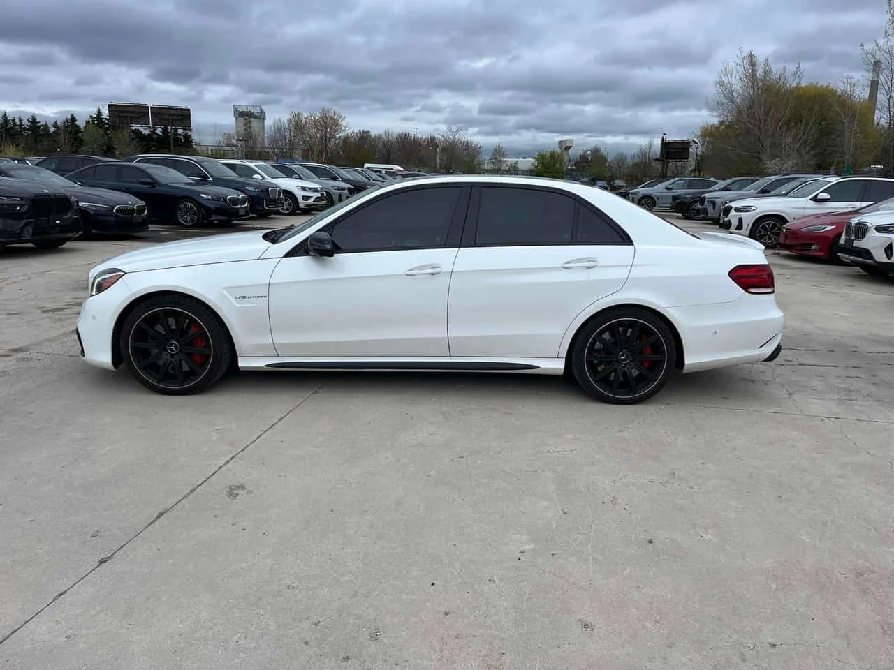 Mercedes-Benz E 63 AMG S Model/КЛИП/ПАНО/ПОДГРЕВ/CARFAX/ФИНАНСИРАНЕ, снимка 3 - Автомобили и джипове - 54577717