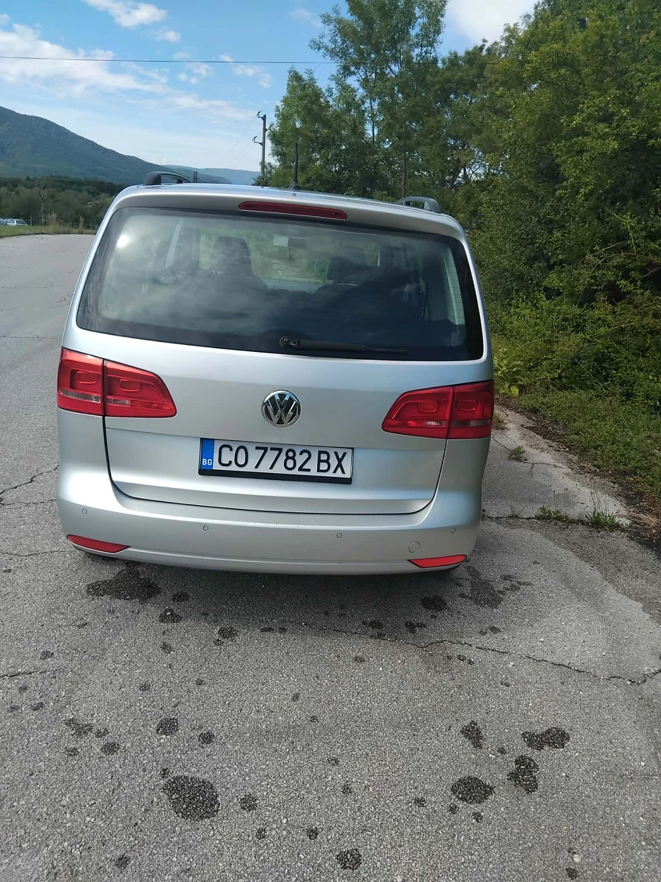 VW Touran, снимка 4 - Автомобили и джипове - 54931351