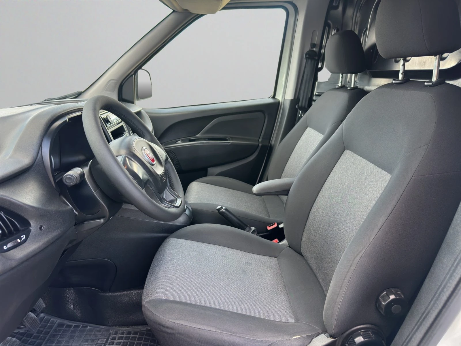 Fiat Doblo 1.6D 120hp BVM6 E6//2203R15, снимка 11 - Автомобили и джипове - 55624880