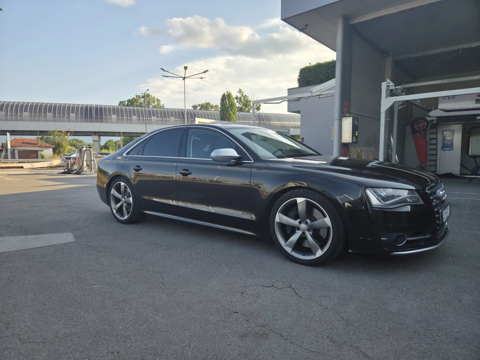 Audi S8 4.0 TFSI, снимка 2 - Автомобили и джипове - 55931042