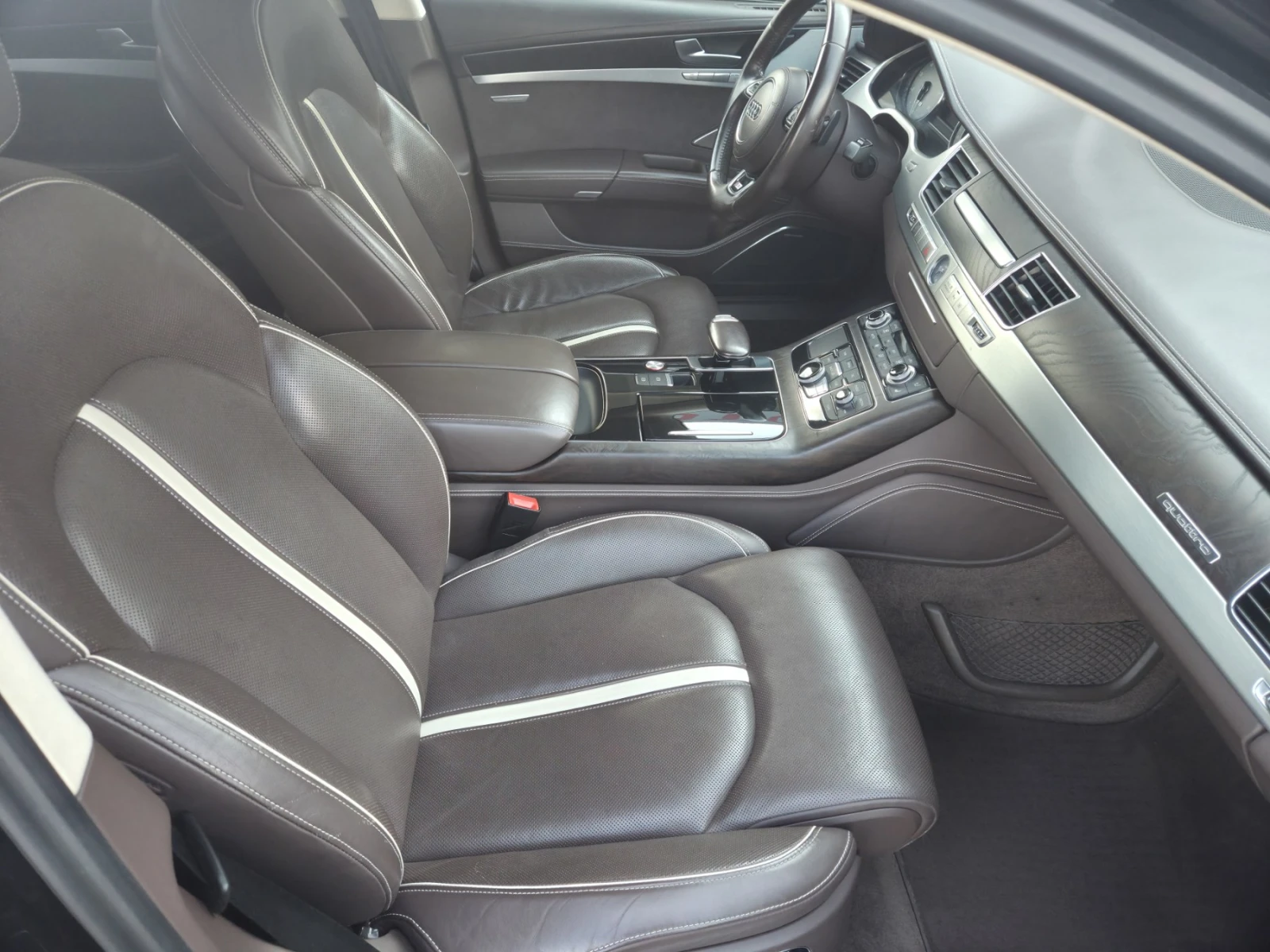 Audi S8 4.0 TFSI, снимка 7 - Автомобили и джипове - 55931042