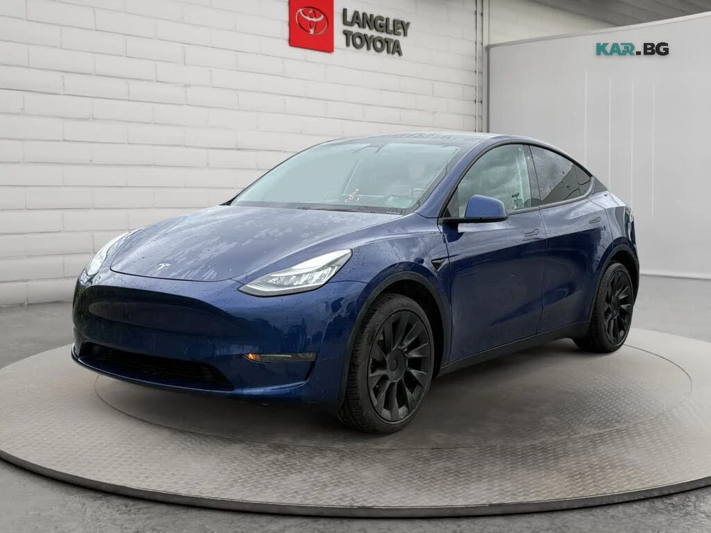 Tesla Model Y LONG RANGE* 4X4* 