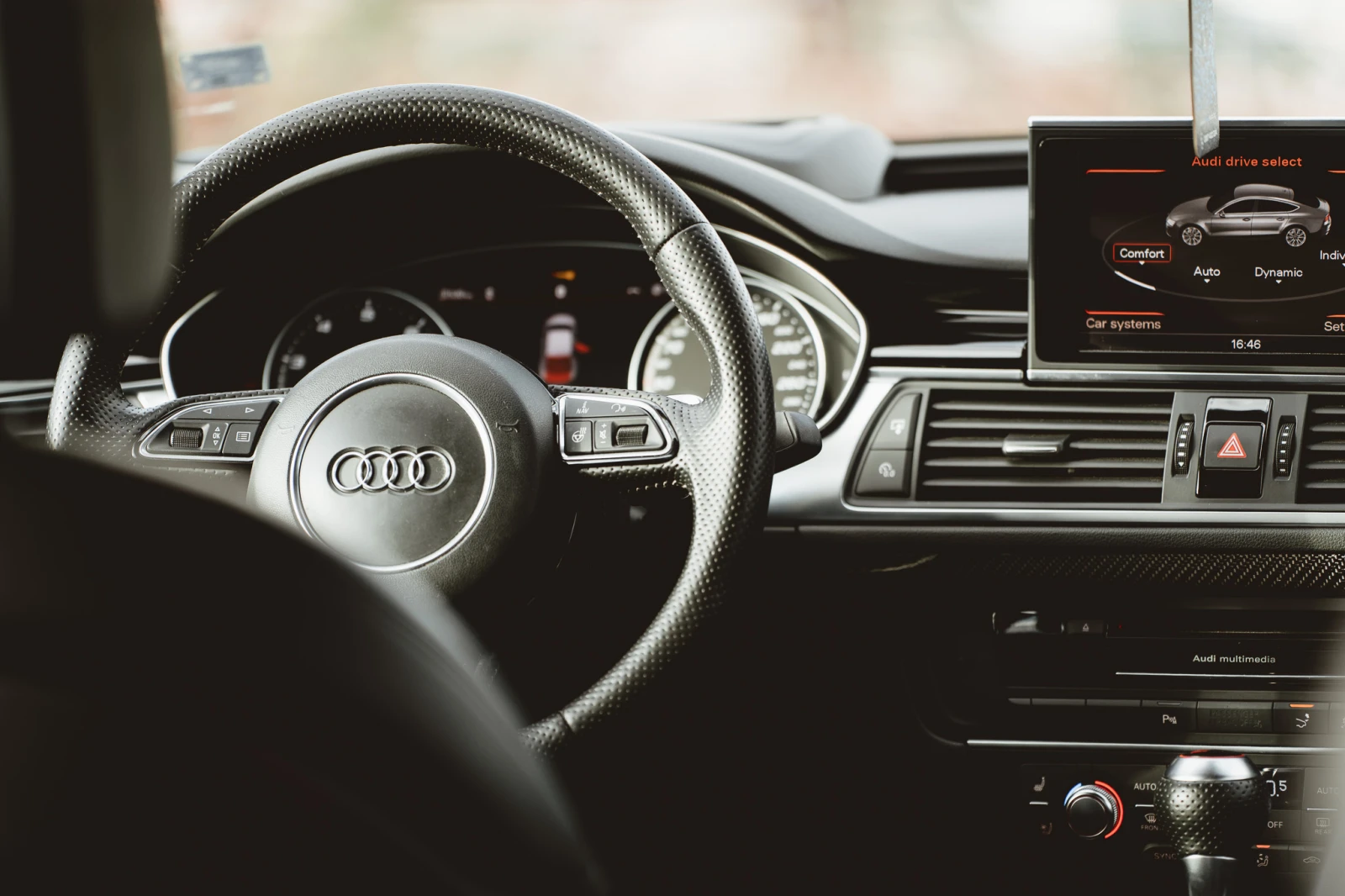 Audi Rs7, снимка 9 - Автомобили и джипове - 56184640