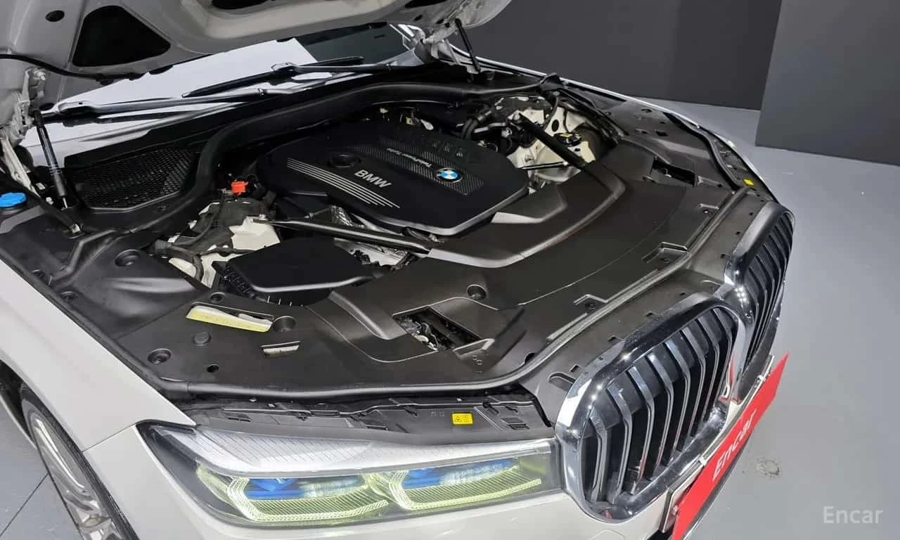 BMW 730 Ld xDrive Design Pure Excellence | АВТОФИНАНСИРАНЕ, снимка 6 - Автомобили и джипове - 56184894