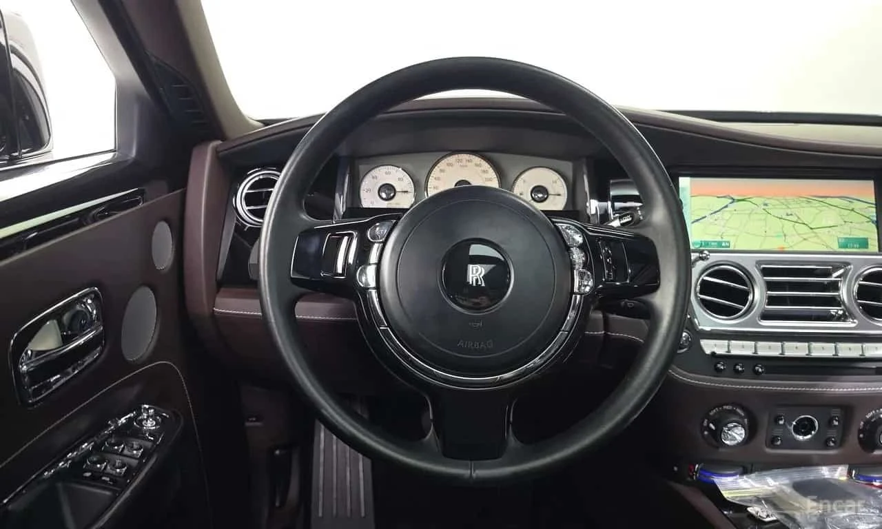 Rolls-Royce Ghost 6.6 EWB V12 |  ЦЕНА ДО БЪЛГАРИЯ, снимка 14 - Автомобили и джипове - 56213650