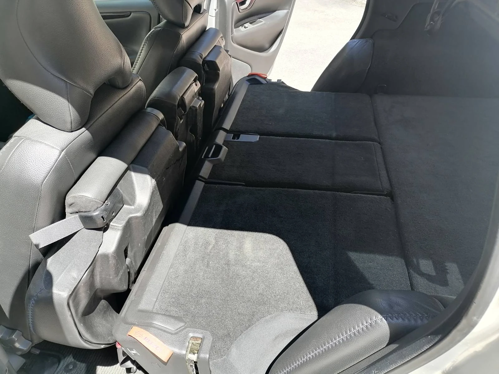 Volvo Xc70 2.4 D5, снимка 6 - Автомобили и джипове - 56583682