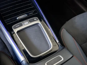 Mercedes-Benz GLA 35 AMG 4-MATIC PANORAMA MULTIBEAM CAMERA, снимка 13
