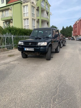    Hyundai Galloper 2.5   44