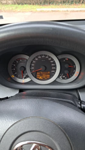 Toyota Rav4 - 4500 € / 8801.24 лв. - 58816353 8