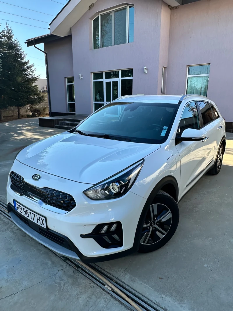 Kia Niro 1.6 plug-in hybrid 141hp, снимка 1 - Автомобили и джипове - 47998083