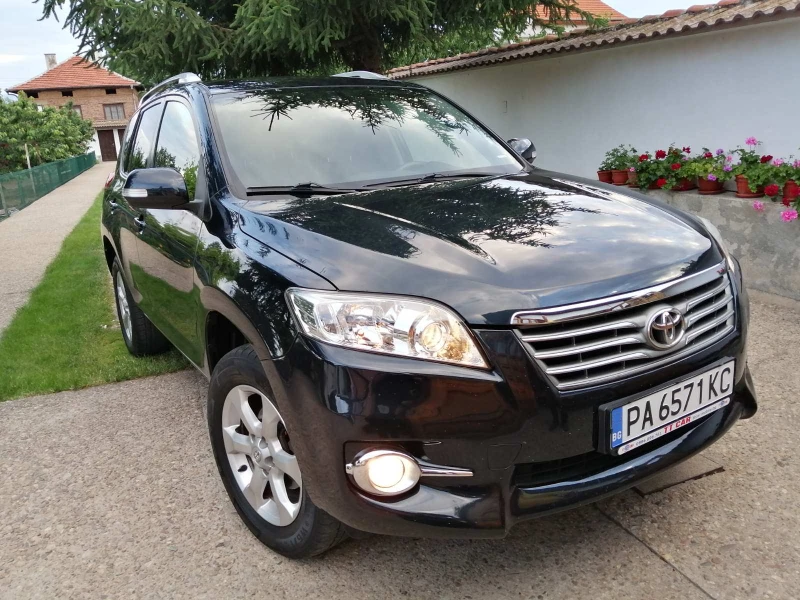 Toyota Rav4 2.2 TDI, снимка 7 - Автомобили и джипове - 48894215