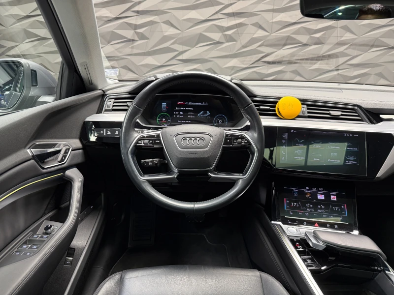 Audi E-Tron 50 Quattro* Navi* Подгрев, снимка 5 - Автомобили и джипове - 49584808