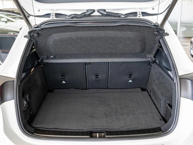 Mercedes-Benz GLA 35 AMG 4-MATIC PANORAMA MULTIBEAM CAMERA, снимка 16 - Автомобили и джипове - 52013123