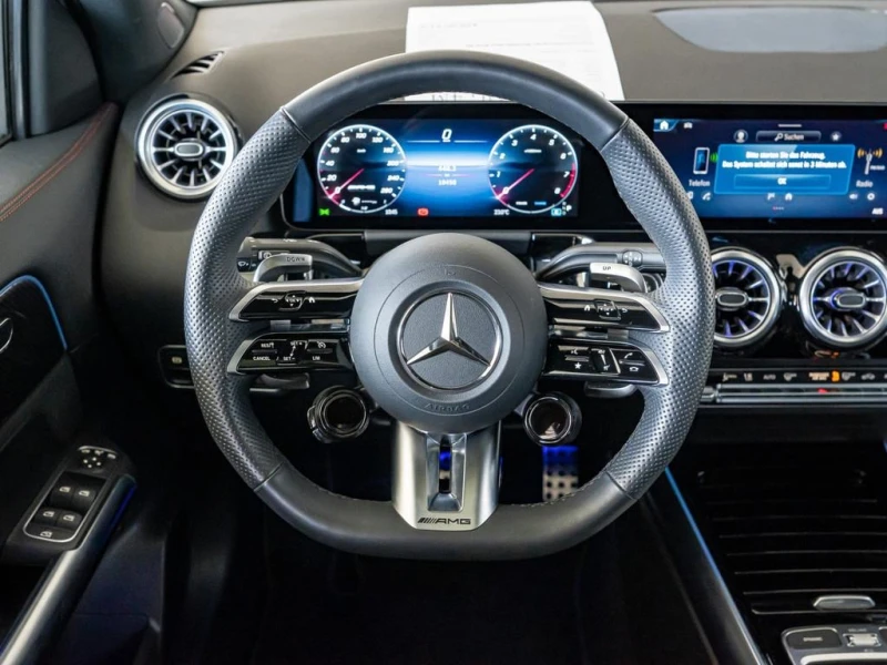 Mercedes-Benz GLA 35 AMG 4-MATIC PANORAMA MULTIBEAM CAMERA, снимка 8 - Автомобили и джипове - 52013123