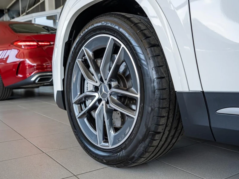 Mercedes-Benz GLA 35 AMG 4-MATIC PANORAMA MULTIBEAM CAMERA, снимка 3 - Автомобили и джипове - 52013123