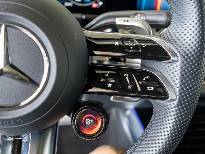 Mercedes-Benz GLA 35 AMG 4-MATIC PANORAMA MULTIBEAM CAMERA, снимка 10 - Автомобили и джипове - 52013123