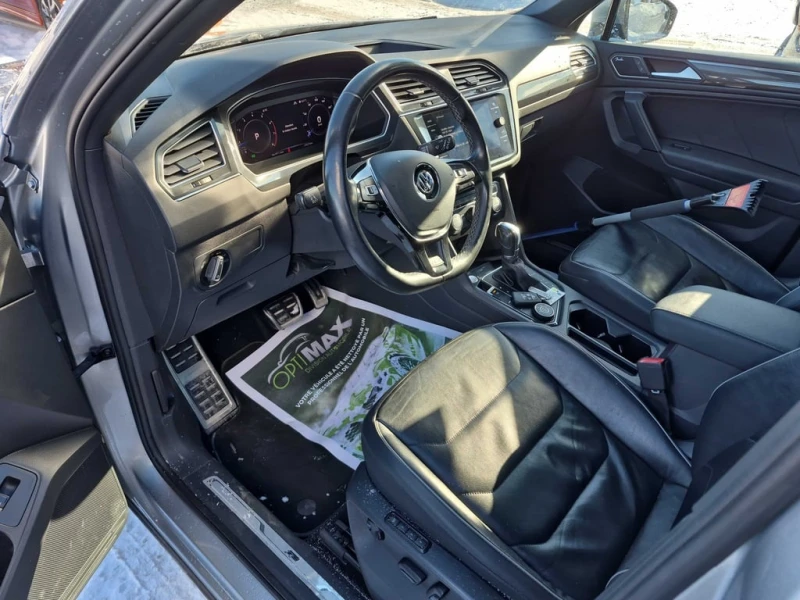 VW Tiguan  Highline R/ CARFAX /LED/ПОДГРЕВИ/КАМЕРА, снимка 5 - Автомобили и джипове - 53376795