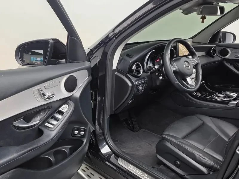 Mercedes-Benz GLC 350, снимка 10 - Автомобили и джипове - 56707357