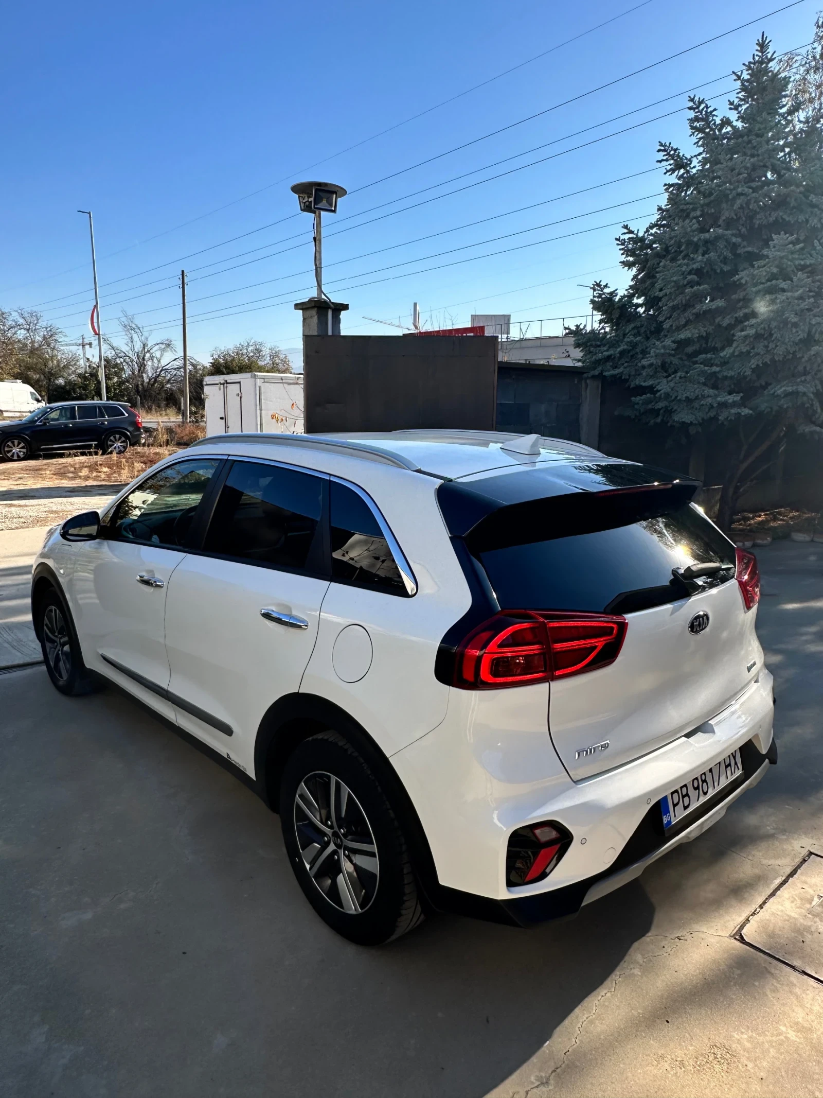 Kia Niro 1.6 plug-in hybrid 141hp - изображение 7