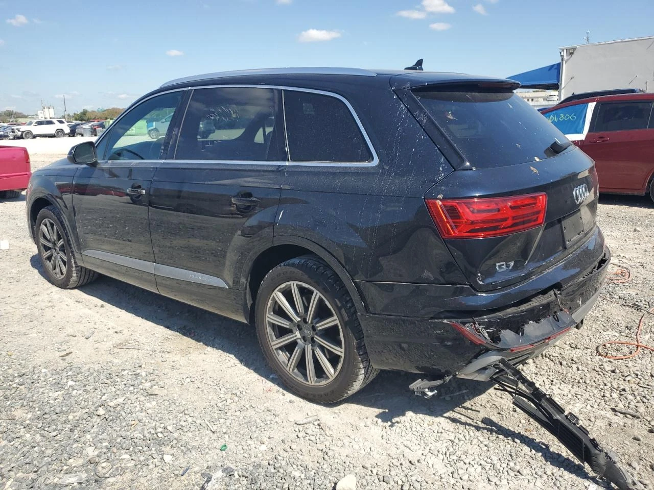 Audi Q7 PREMIUM PLUSMatrix* Обдухване* Пано* 360*  - изображение 4