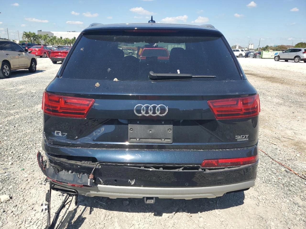 Audi Q7 PREMIUM PLUSMatrix* Обдухване* Пано* 360*  - изображение 6