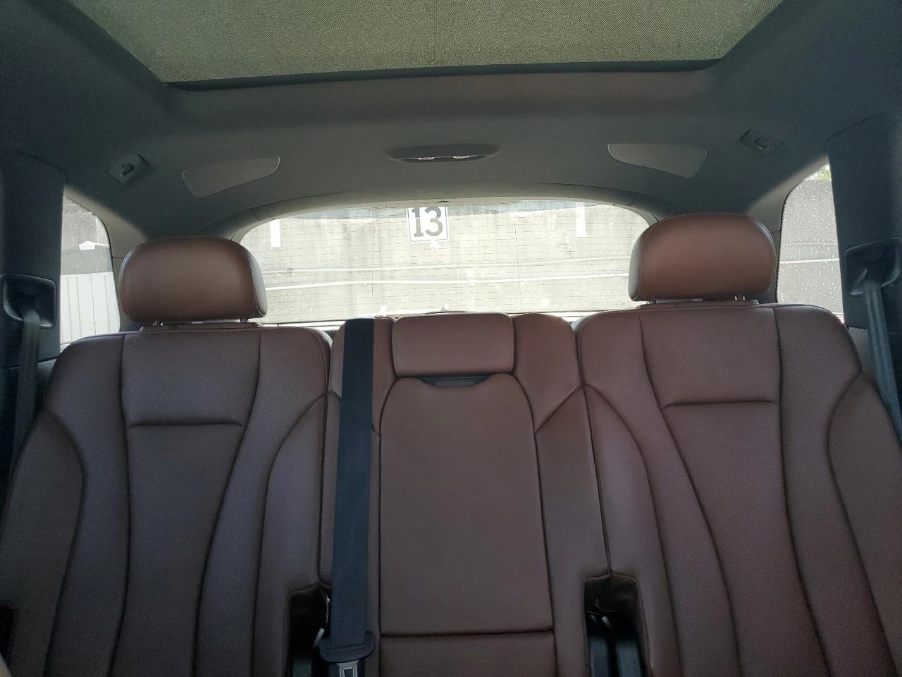 Audi Q7 PREMIUM PLUSMatrix* Обдухване* Пано* 360*  - изображение 9