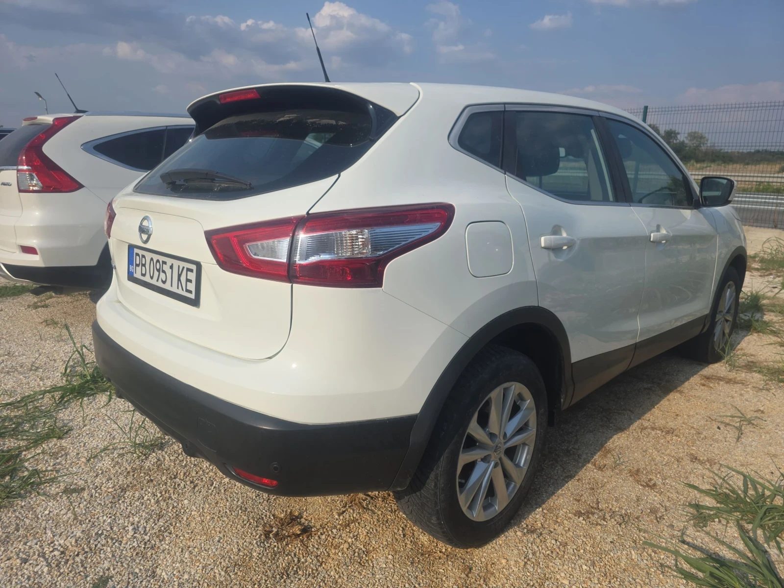 Nissan Qashqai 1.2I 116кс - изображение 5