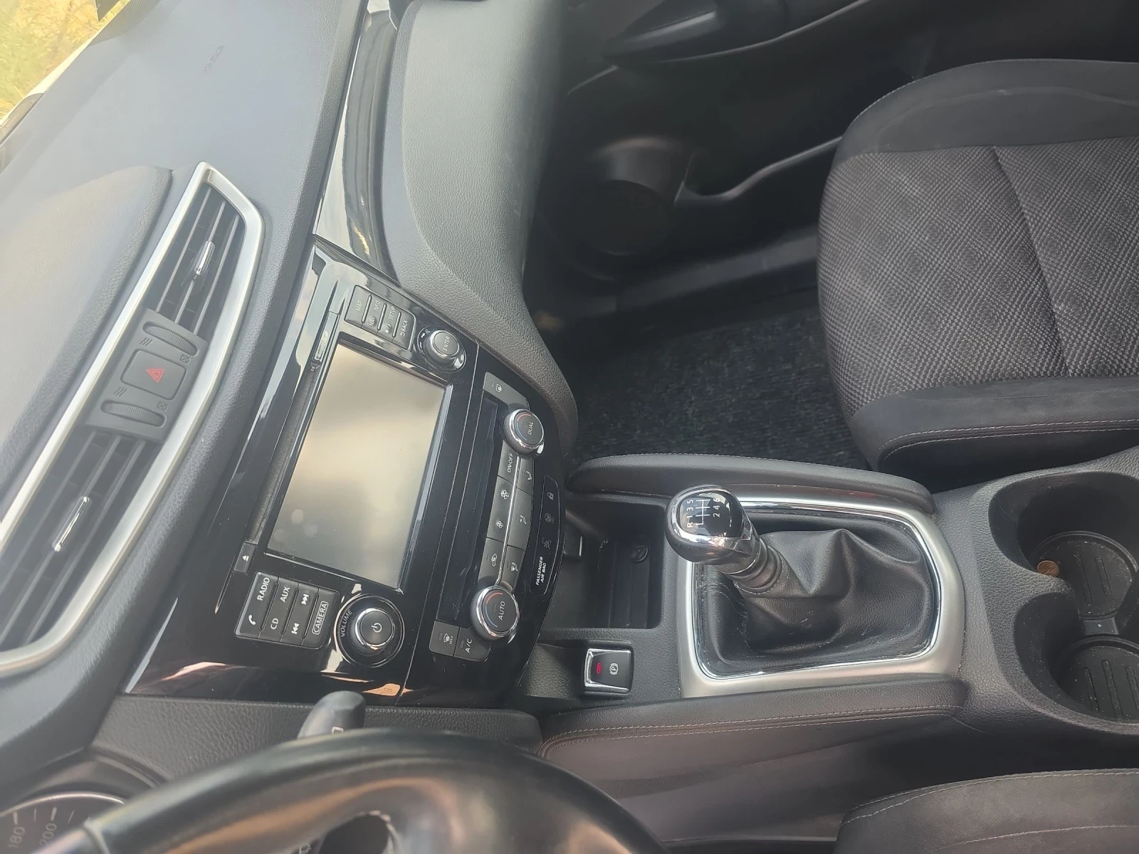Nissan Qashqai 1.2I 116кс - изображение 9