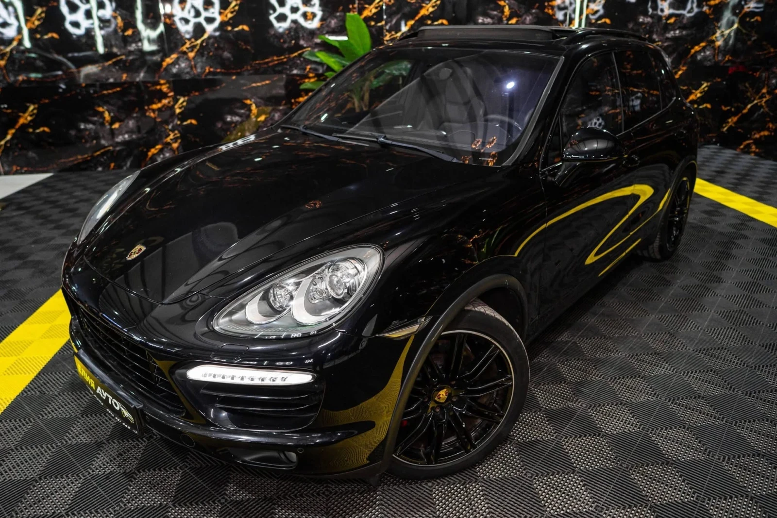 Porsche Cayenne TURBO S CARBON LED ПАНО BURM ЛИЗИНГ 100% - изображение 2
