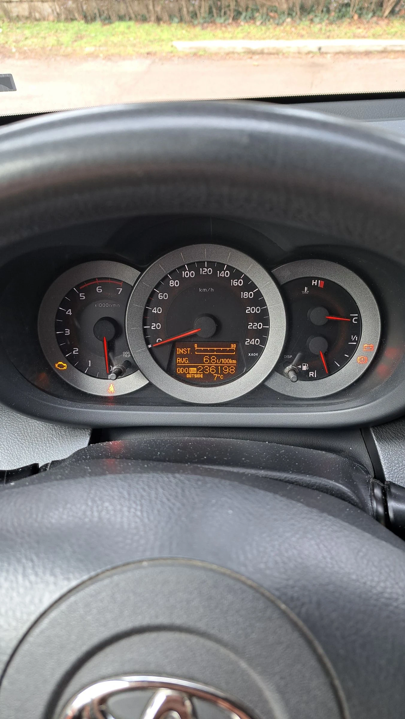 Toyota Rav4  - изображение 8