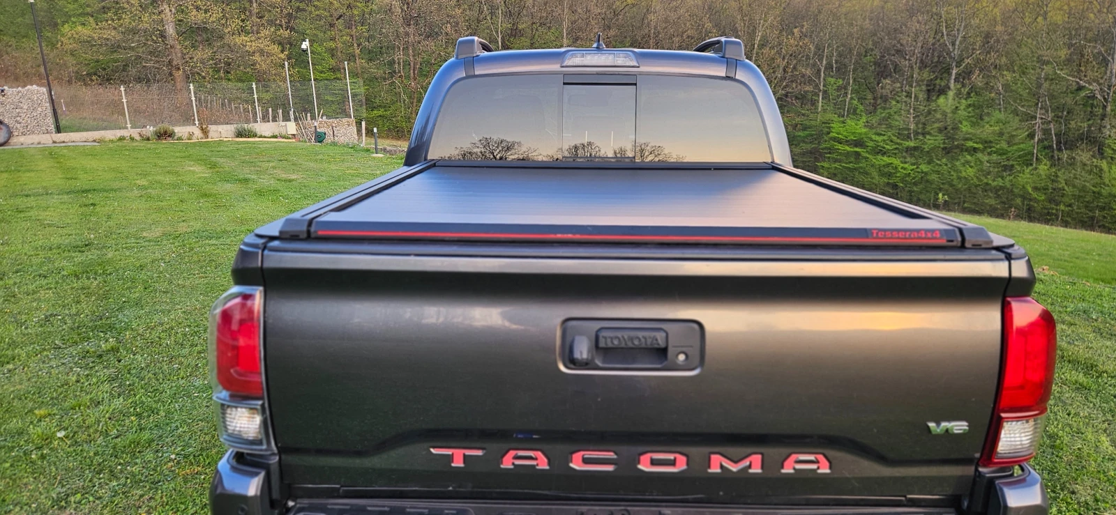Toyota Tacoma TRD OFF ROAD, снимка 13 - Автомобили и джипове - 54508481