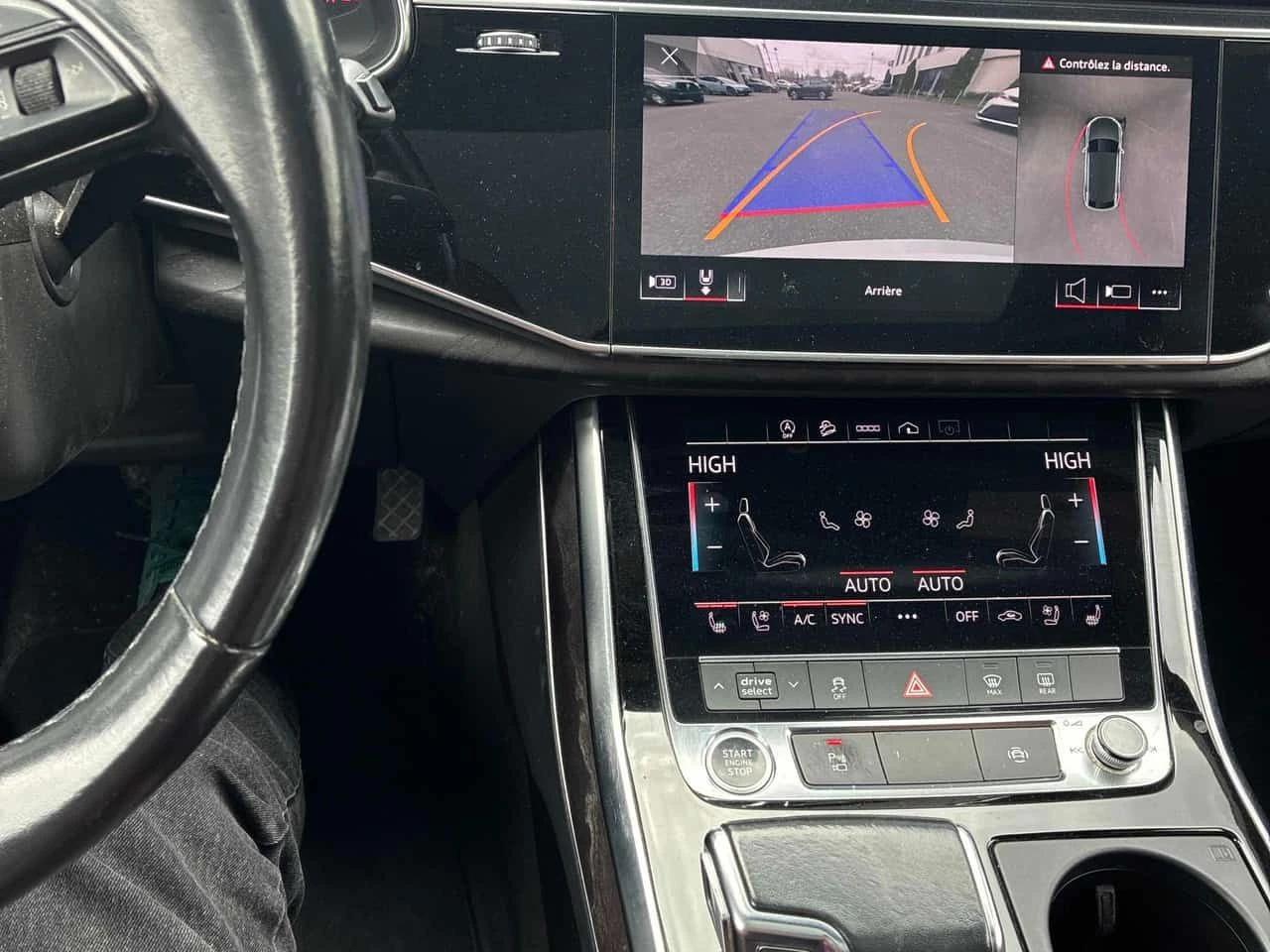 Audi Q8 /360/DISTRONIC/ОБДУХВАНЕ/АВТОКРЕДИТ, снимка 9 - Автомобили и джипове - 54615017