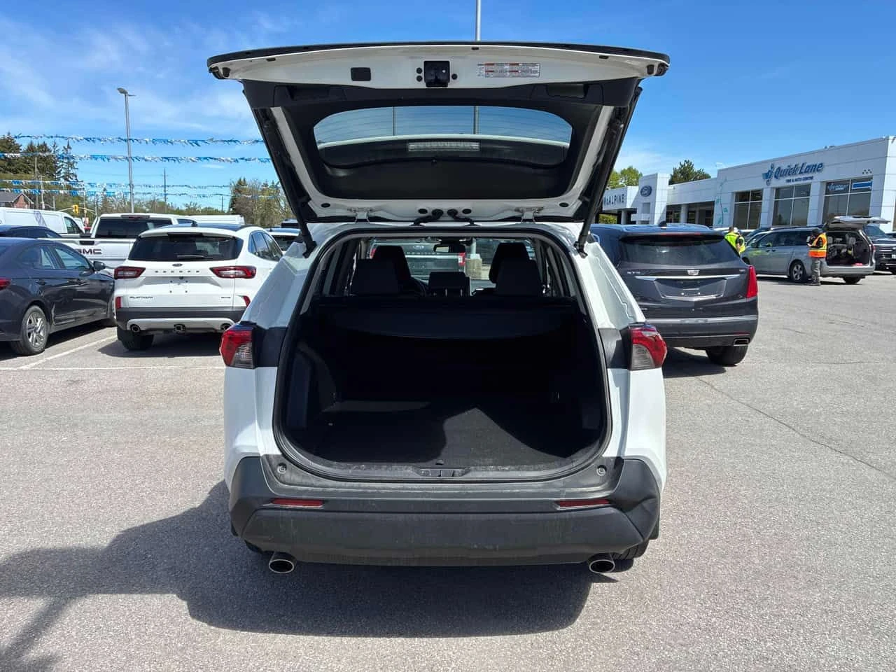 Toyota Rav4 * XLE * ПОДГРЕВИ * NAVI * КАМЕРА, снимка 15 - Автомобили и джипове - 54623644