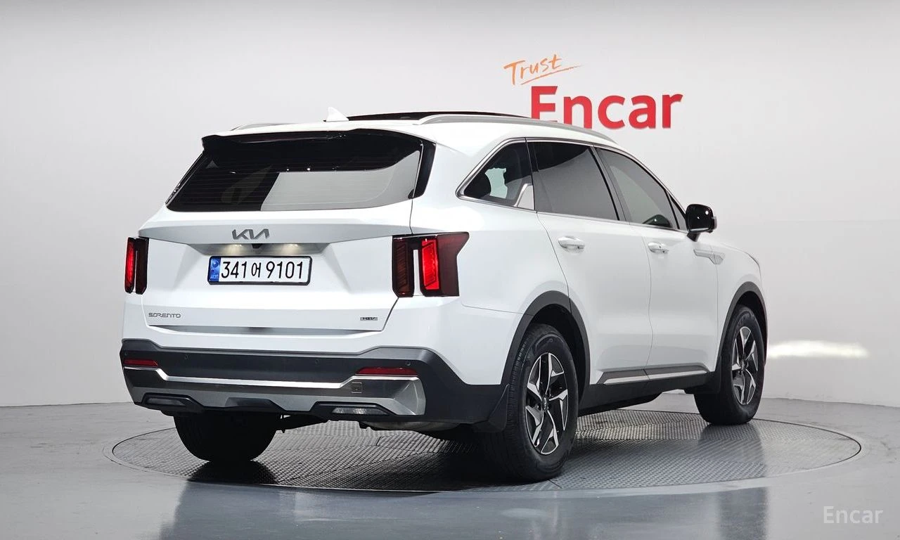 Kia Sorento 1.6* HYBRID* NOBLESSE* ПОДГРЕВ* ОБДУХВАНЕ* LANE* A, снимка 2 - Автомобили и джипове - 54822177