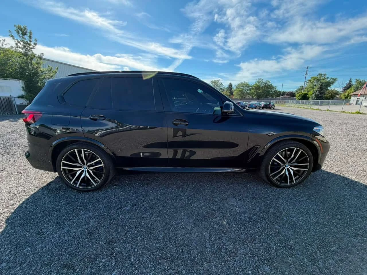 BMW X5 xDrive40i| М-ПАКЕТ| SWAROWSKI| HUD| 360| 2 КЛЮЧА, снимка 5 - Автомобили и джипове - 55036175