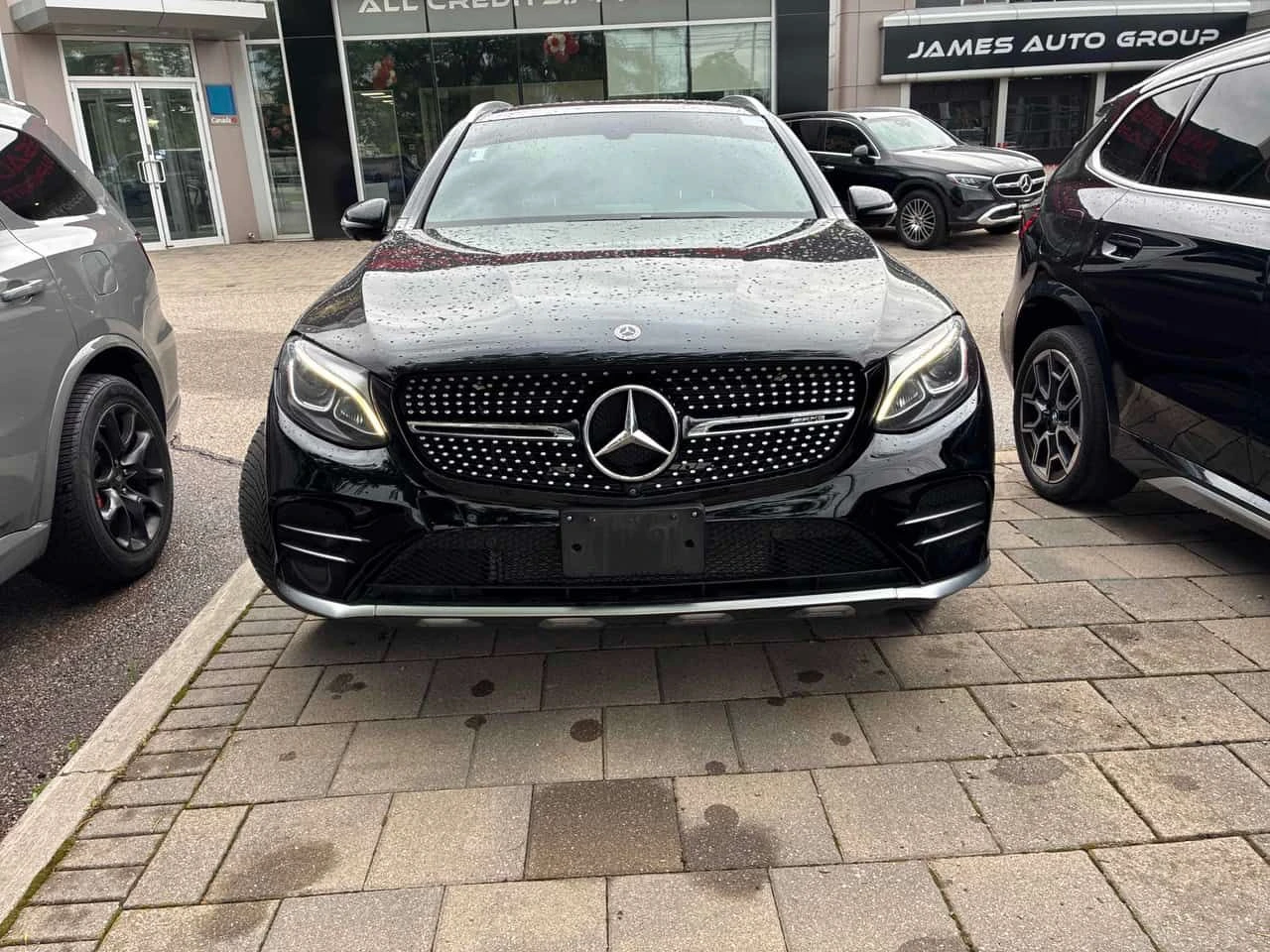 Mercedes-Benz GLC * AMG 43 * CARFAX * ЦЕНА ДО БГ, снимка 3 - Автомобили и джипове - 55180864