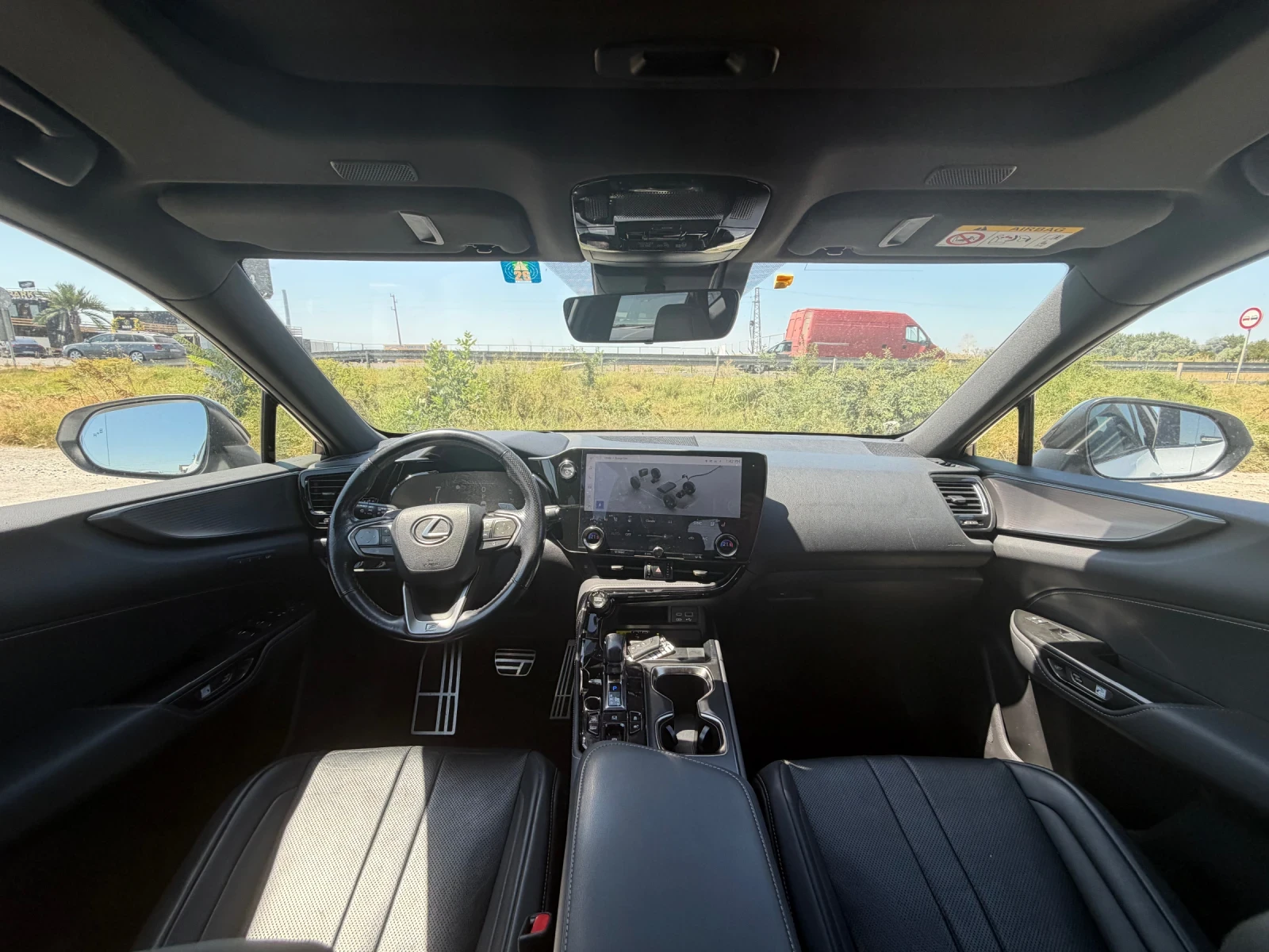 Lexus NX 450 h+ | F Sport | HUD | Обдух | 4Х4 | Plug-in| АСС, снимка 14 - Автомобили и джипове - 55672747