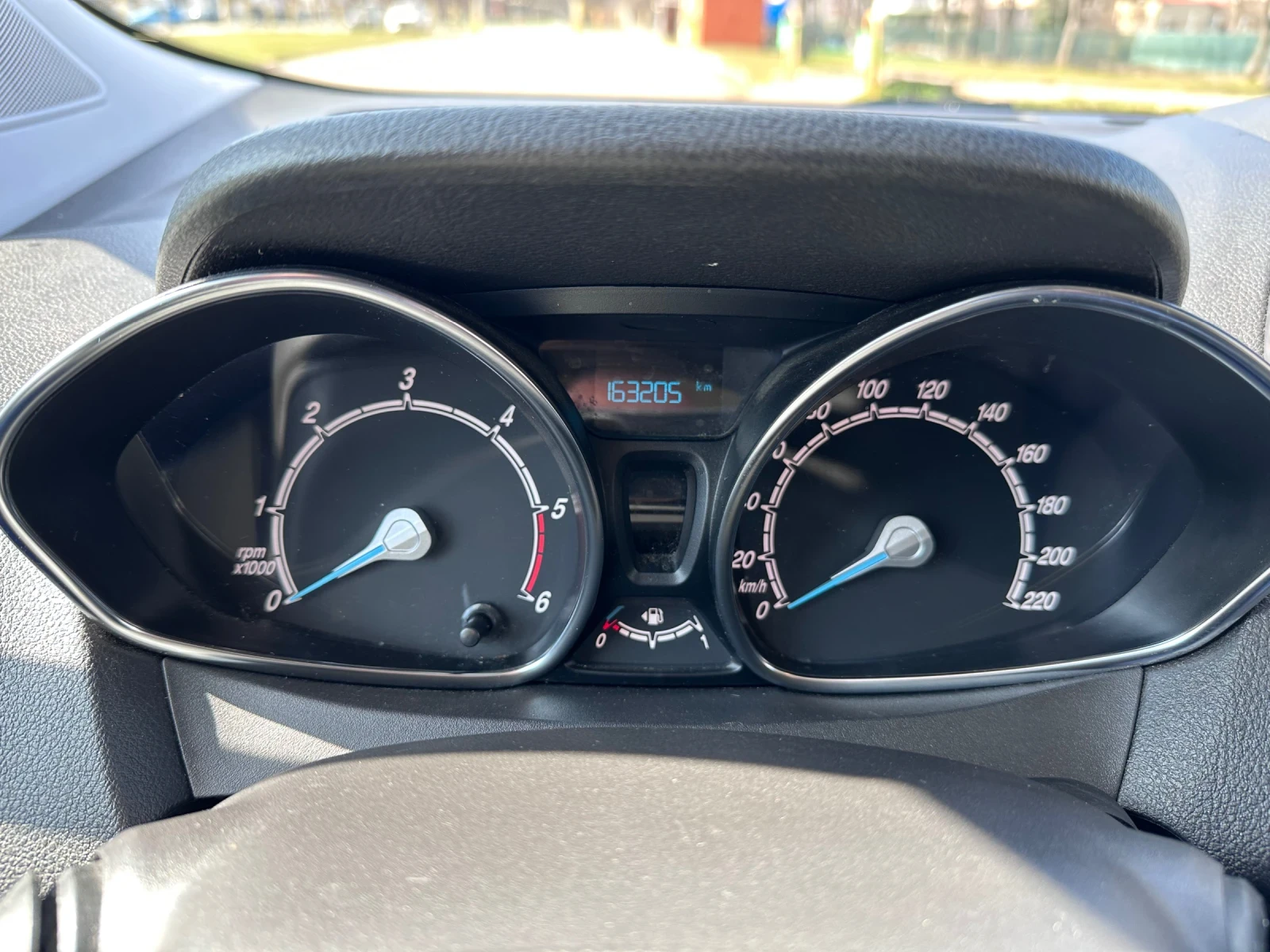 Ford Courier 1.5 TDCI  101�.�. 4, 3�./100��. | Mobile.bg � ����������� 16