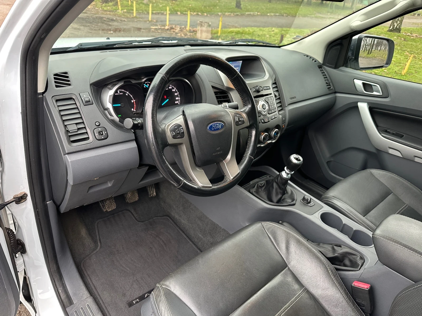 Ford Ranger 3.2 TDCI LIMITED 200к.с., снимка 16 - Автомобили и джипове - 55713470