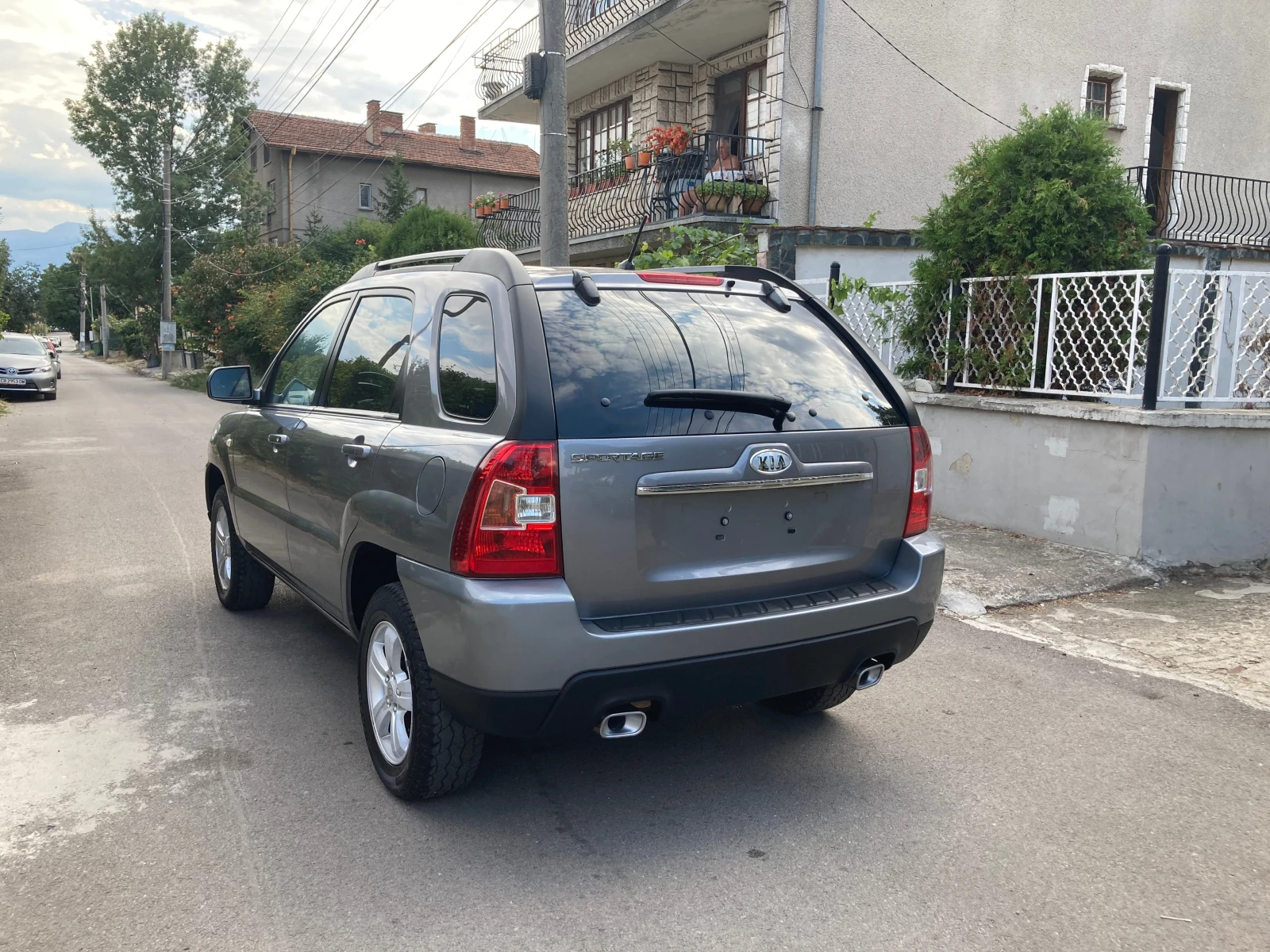 Kia Sportage 2.0 ����� ���-113248���.��.���-������-4?4 | Mobile.bg � ����������� 3