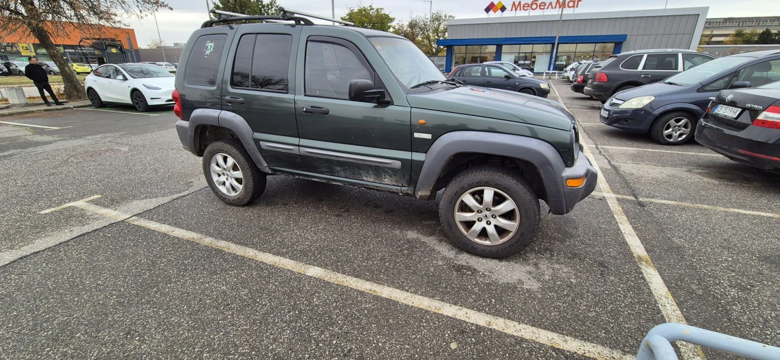 Jeep Cherokee 2.4 Lpg, снимка 3 - Автомобили и джипове - 56738526