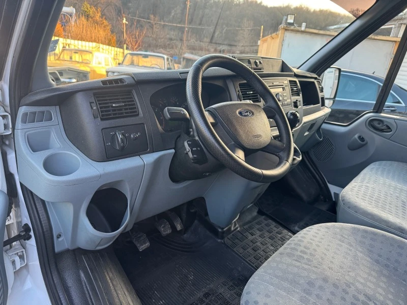 Ford Transit 2.2 CDI, снимка 11 - Бусове и автобуси - 43688366