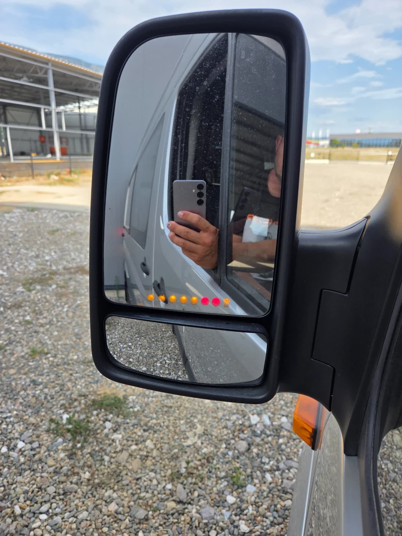 Mercedes-Benz Sprinter 318-v6 cdi 4x4 климатроник 139 хл.км!!!, снимка 17 - Бусове и автобуси - 51380200