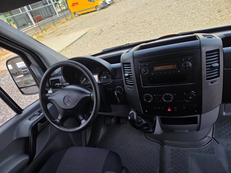 Mercedes-Benz Sprinter 318-v6 cdi 4x4 климатроник 139 хл.км!!!, снимка 10 - Бусове и автобуси - 51380200